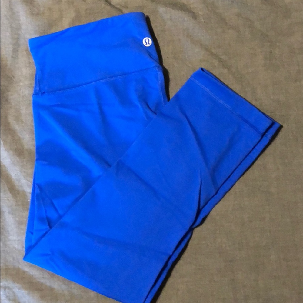 Lululemon Wunder Under capris